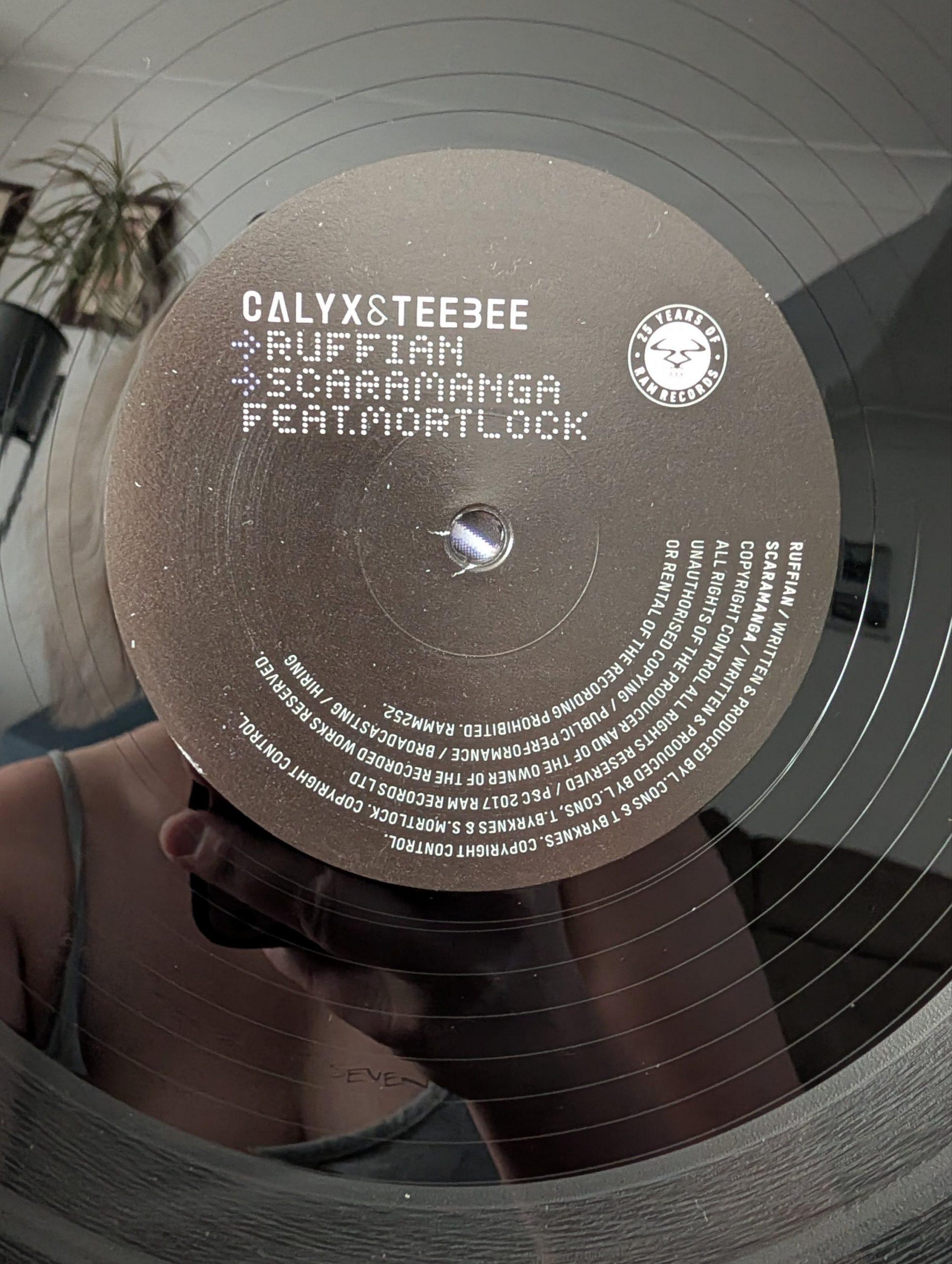 Calyx & Teebee - Ruffian/Scaramanga (12") - Image 2