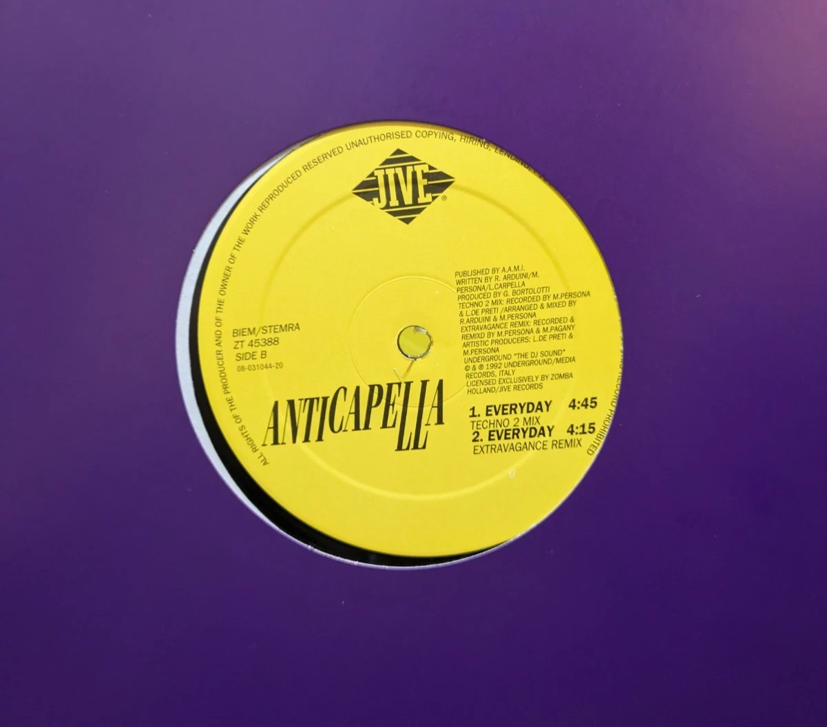 Anticapella - Everyday (Remixes) (12") - Image 2